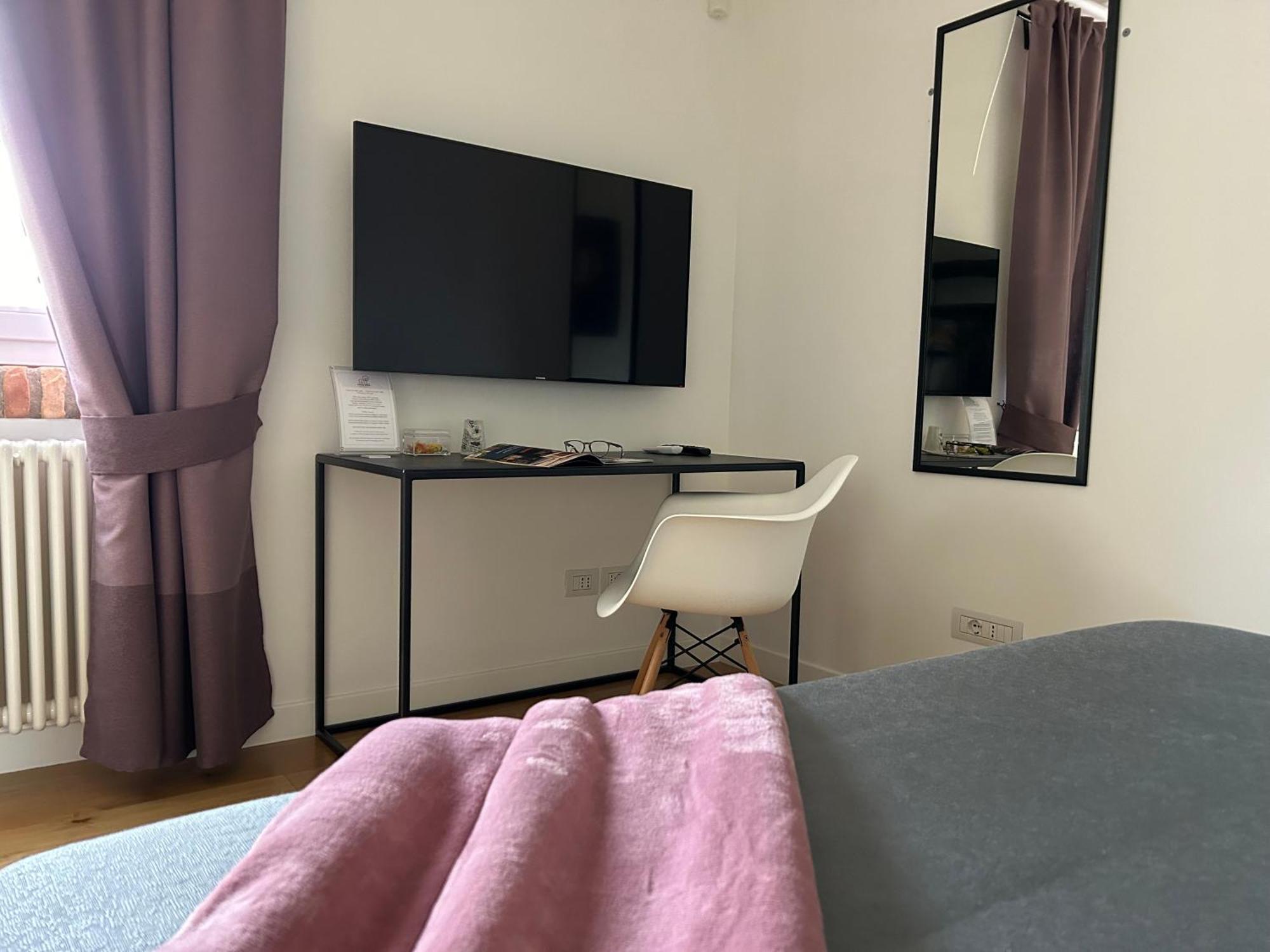 Casale Appia Bed & Breakfast Latina Eksteriør bilde